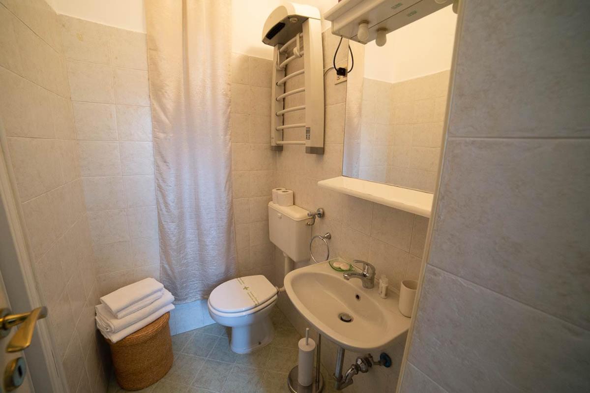 Hbhall Navigli 21 Milano Dış mekan fotoğraf